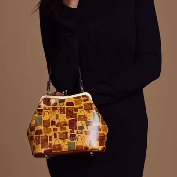 Patricia Nash Laureana Kisslock Satchel - NWT - Picture 7 of 8